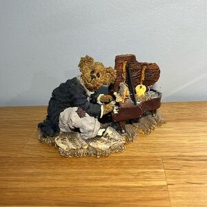 Boyd’s Bear and Friends Figurine